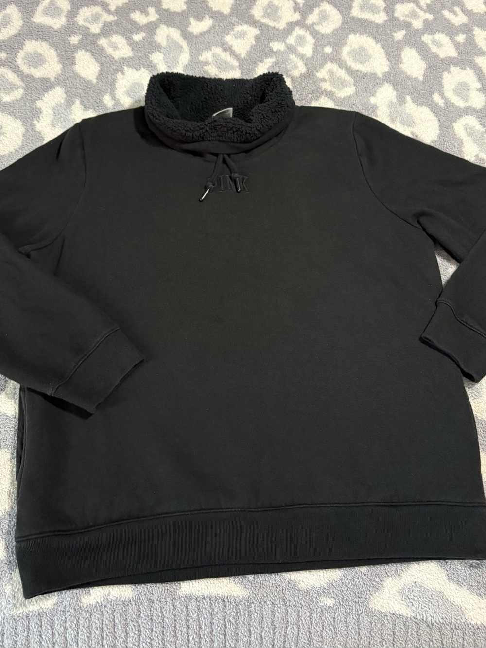 Victoria’s Secret PINK Black Sherpa Lined Mockneck Sweatshirt Women’s M
